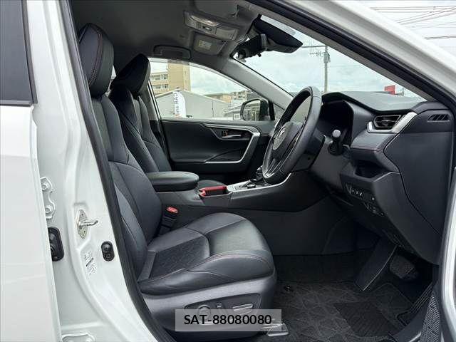 Toyota RAV4 2024-02 7359533-15