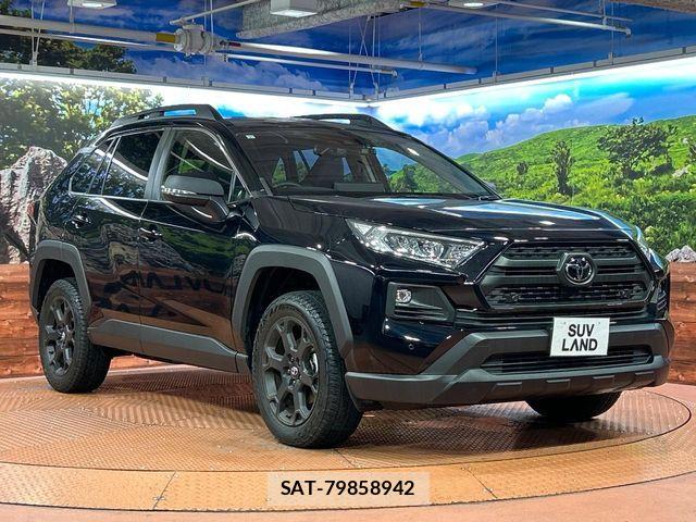 Toyota RAV4 2023-09 7359524-15