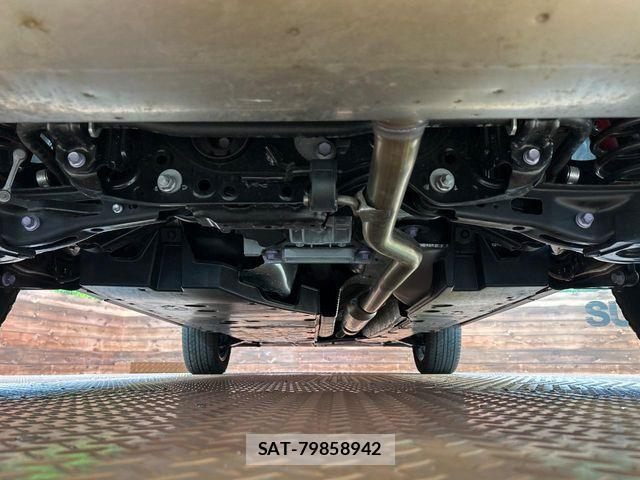 Toyota RAV4 2023-09 7359524-18