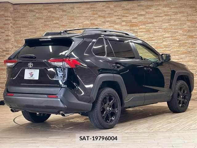 Toyota RAV4 2021-03 7359538-15