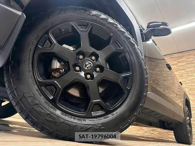 Toyota RAV4 2021-03 7359538-18