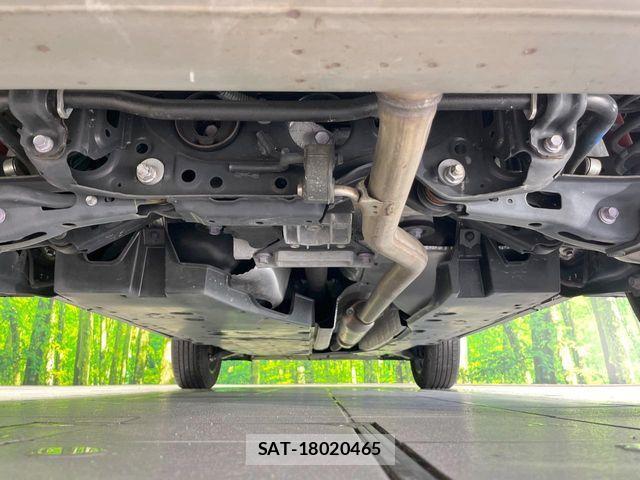 Toyota RAV4 2022-09 7359544-18