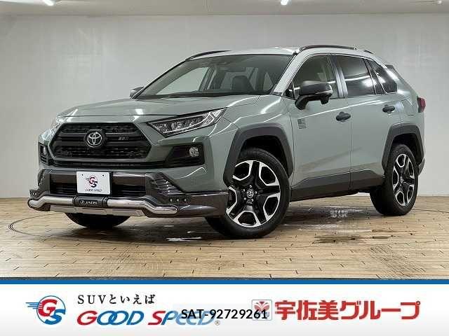 Toyota RAV4 2021-04 7359537-0