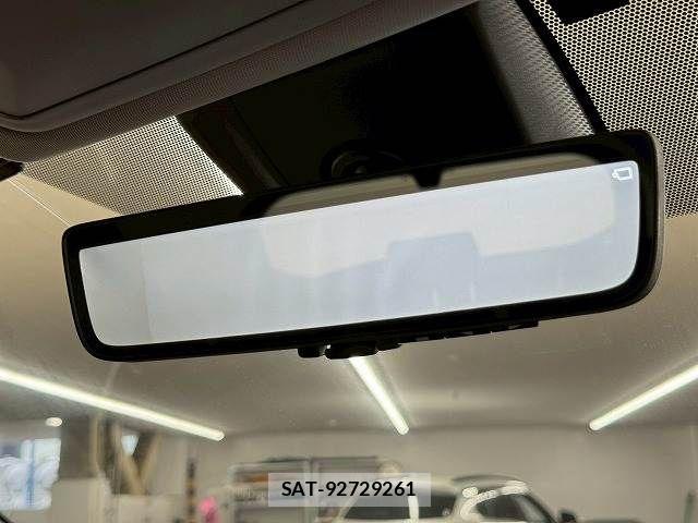 Toyota RAV4 2021-04 7359537-8