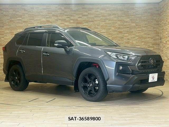 Toyota RAV4 2023-03 7359522-14