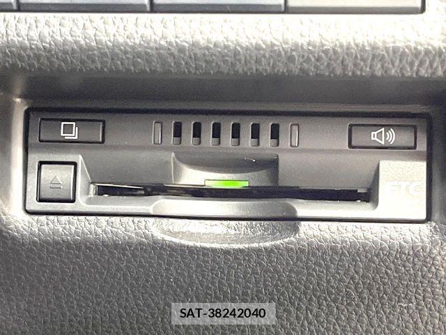 Toyota RAV4 2021-05 7359545-6