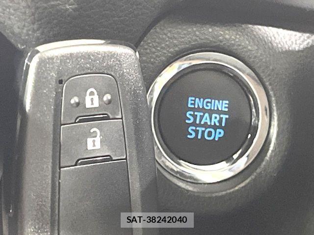 Toyota RAV4 2021-05 7359545-7