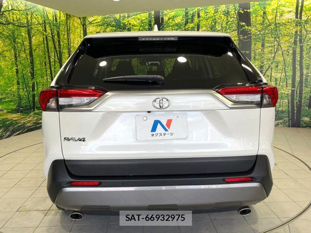 Toyota RAV4 2020-02 7359558-14