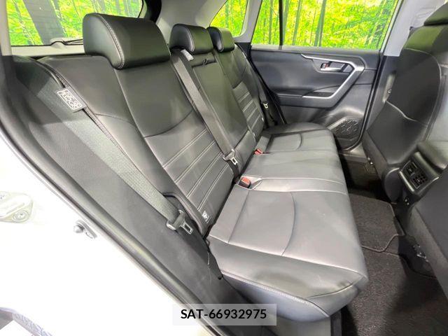 Toyota RAV4 2020-02 7359558-8
