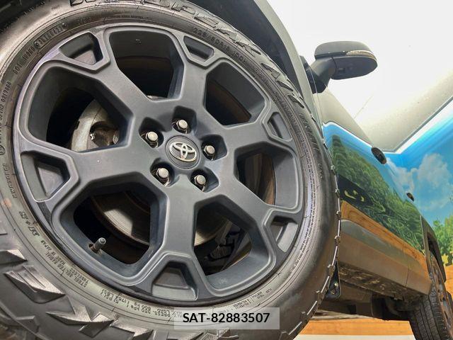 Toyota RAV4 2022-07 7359560-13
