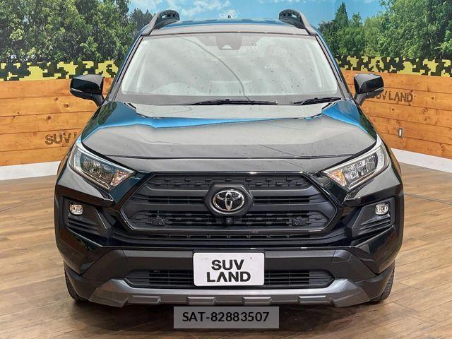 Toyota RAV4 2022-07 7359560-14