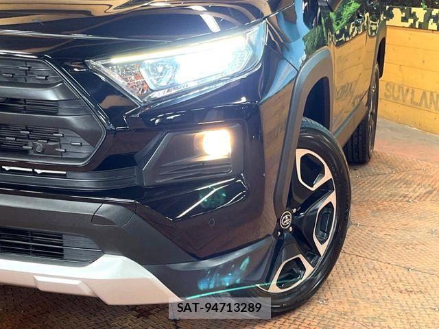 Toyota RAV4 2019-07 7359552-11