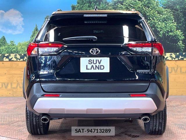 Toyota RAV4 2019-07 7359552-14