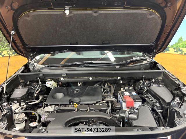 Toyota RAV4 2019-07 7359552-17