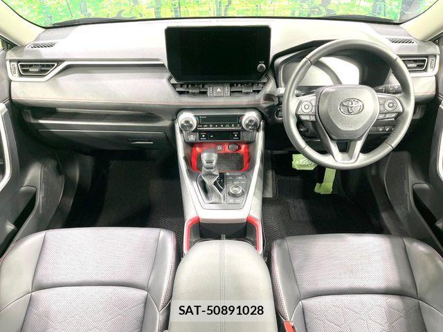 Toyota RAV4 2024-03 7359523-1