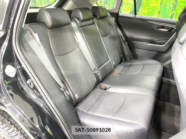Toyota RAV4 2024-03 7359523-8
