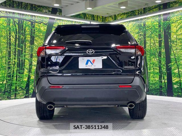 Toyota RAV4 2023-09 7359535-15
