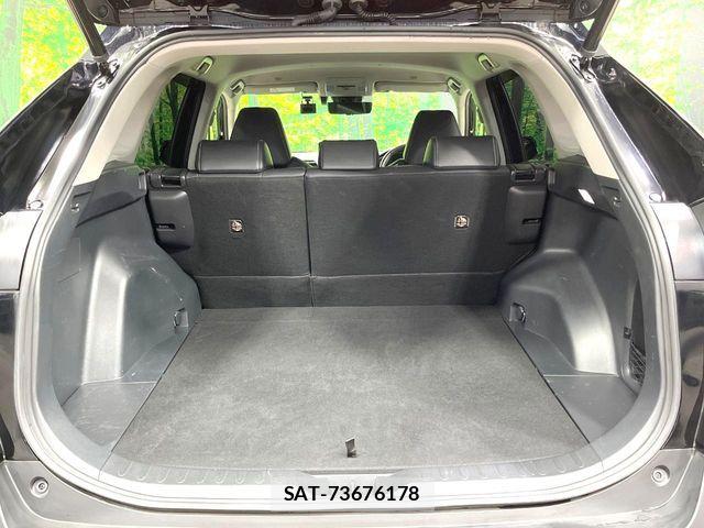 Toyota RAV4 2023-03 7359548-9