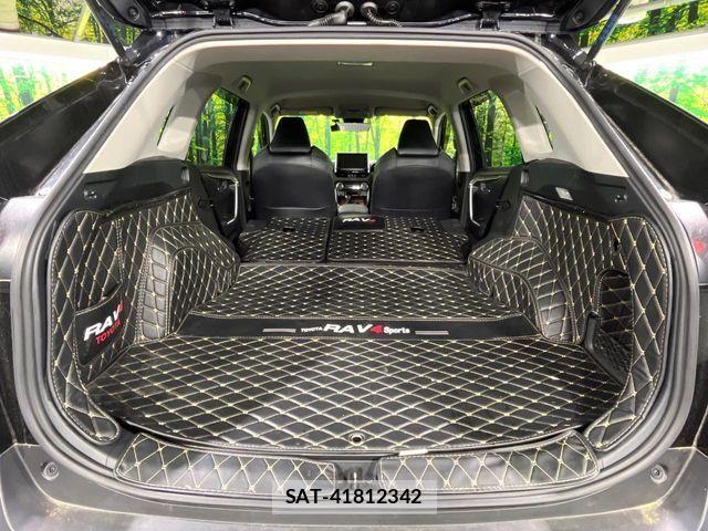 Toyota RAV4 2021-05 7359543-9