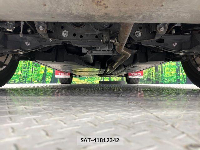 Toyota RAV4 2021-05 7359543-18