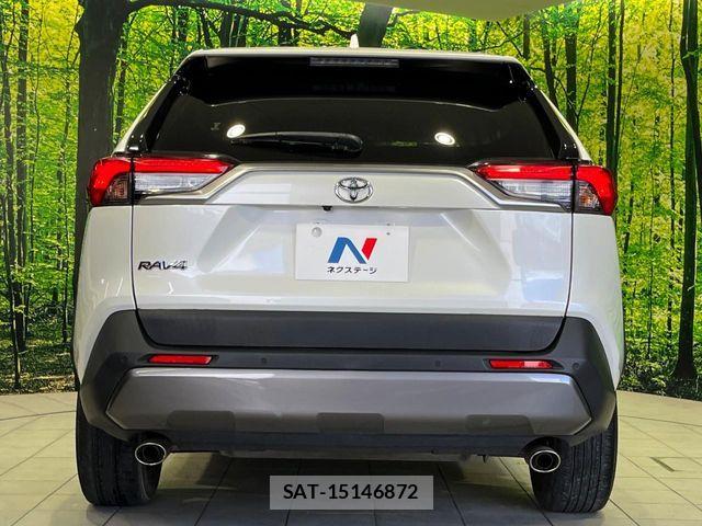 Toyota RAV4 2021-08 7359559-14