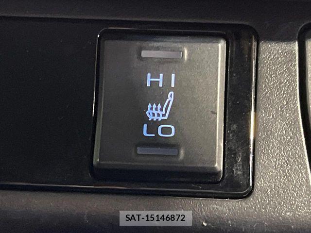 Toyota RAV4 2021-08 7359559-6