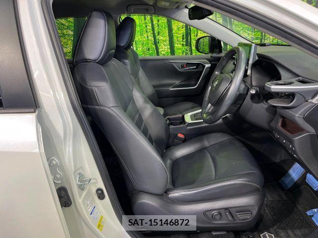 Toyota RAV4 2021-08 7359559-7