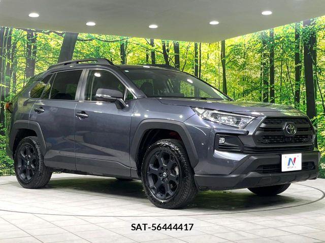 Toyota RAV4 2024-04 7359551-16