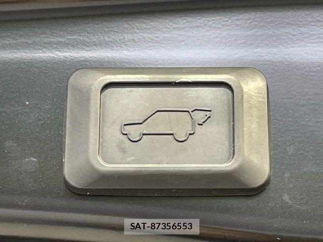 Toyota RAV4 2023-03 7359542-6