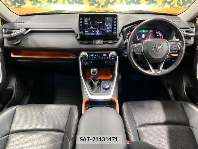 Toyota RAV4 2020-11 7359556-1