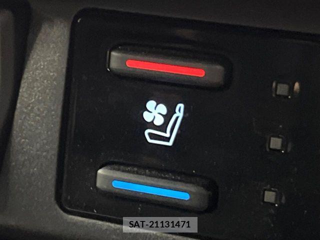 Toyota RAV4 2020-11 7359556-6