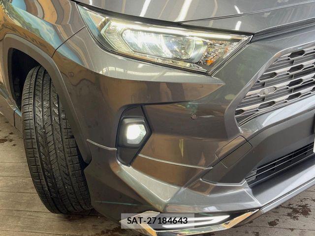 Toyota RAV4 2023-09 7359534-12