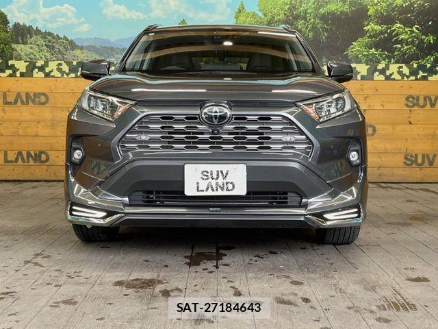 Toyota RAV4 2023-09 7359534-14