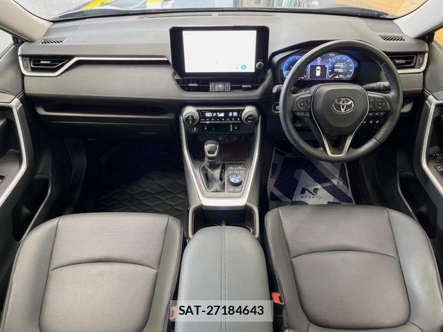 Toyota RAV4 2023-09 7359534-1