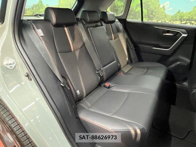 Toyota RAV4 2023-01 7359521-8