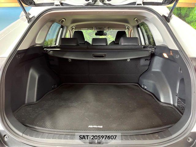 Toyota RAV4 2020-11 7359547-9