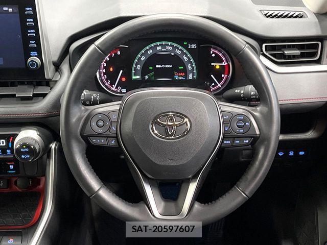 Toyota RAV4 2020-11 7359547-10