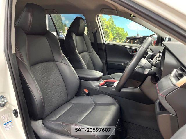 Toyota RAV4 2020-11 7359547-7