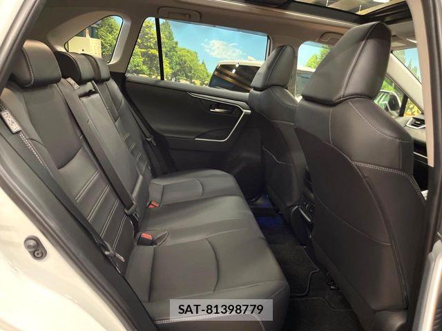 Toyota RAV4 2025-05 7359519-10