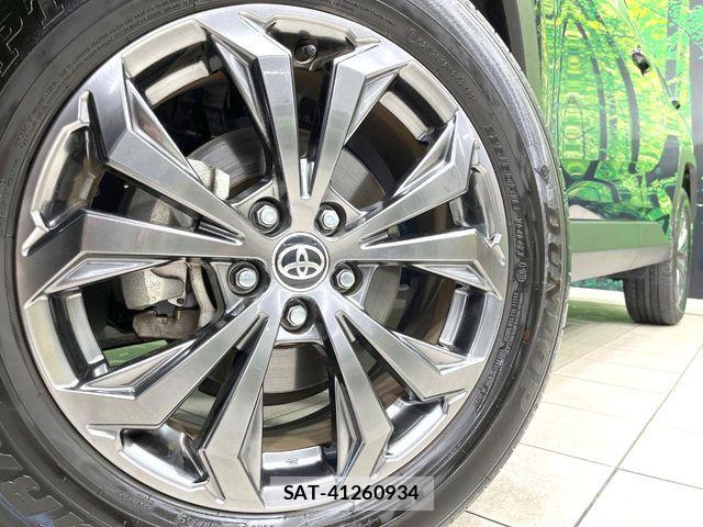 Toyota RAV4 2023-07 7359546-14