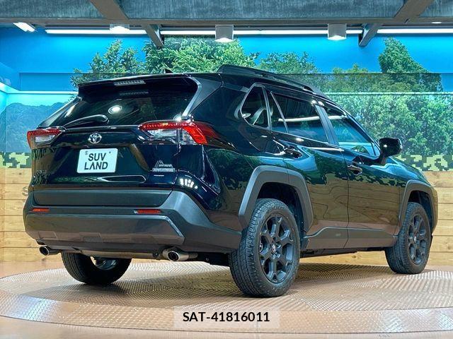 Toyota RAV4 2021-12 7359540-16