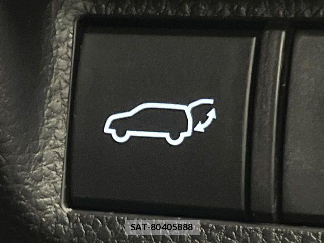 Toyota RAV4 2021-07 7359550-4