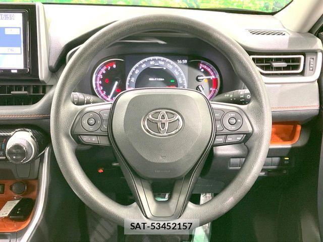 Toyota RAV4 2019-08 7393836-10