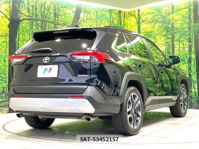 Toyota RAV4 2019-08 7393836-16