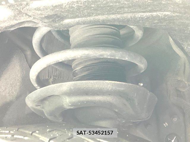 Toyota RAV4 2019-08 7393836-19
