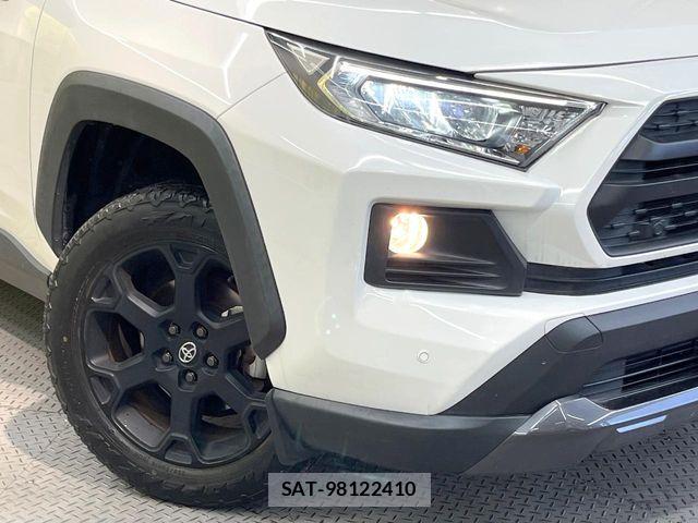 Toyota RAV4 2021-09 7393830-11