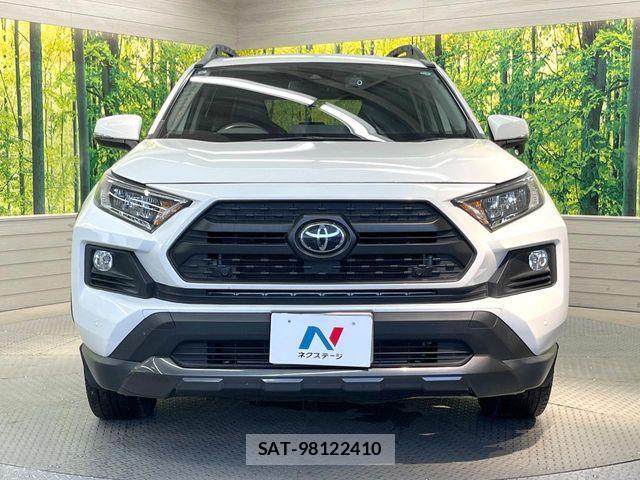 Toyota RAV4 2021-09 7393830-13