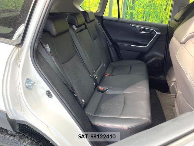 Toyota RAV4 2021-09 7393830-8