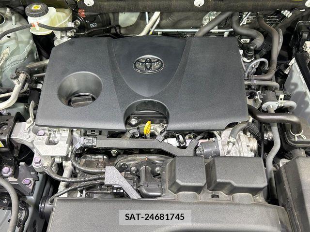 Toyota RAV4 2022-10 7393823-17