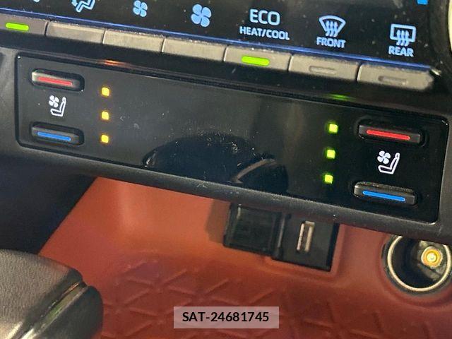 Toyota RAV4 2022-10 7393823-4